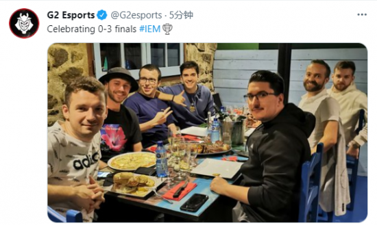 成都AG超玩会签约新秀李陈隽恺展现电竞潜力